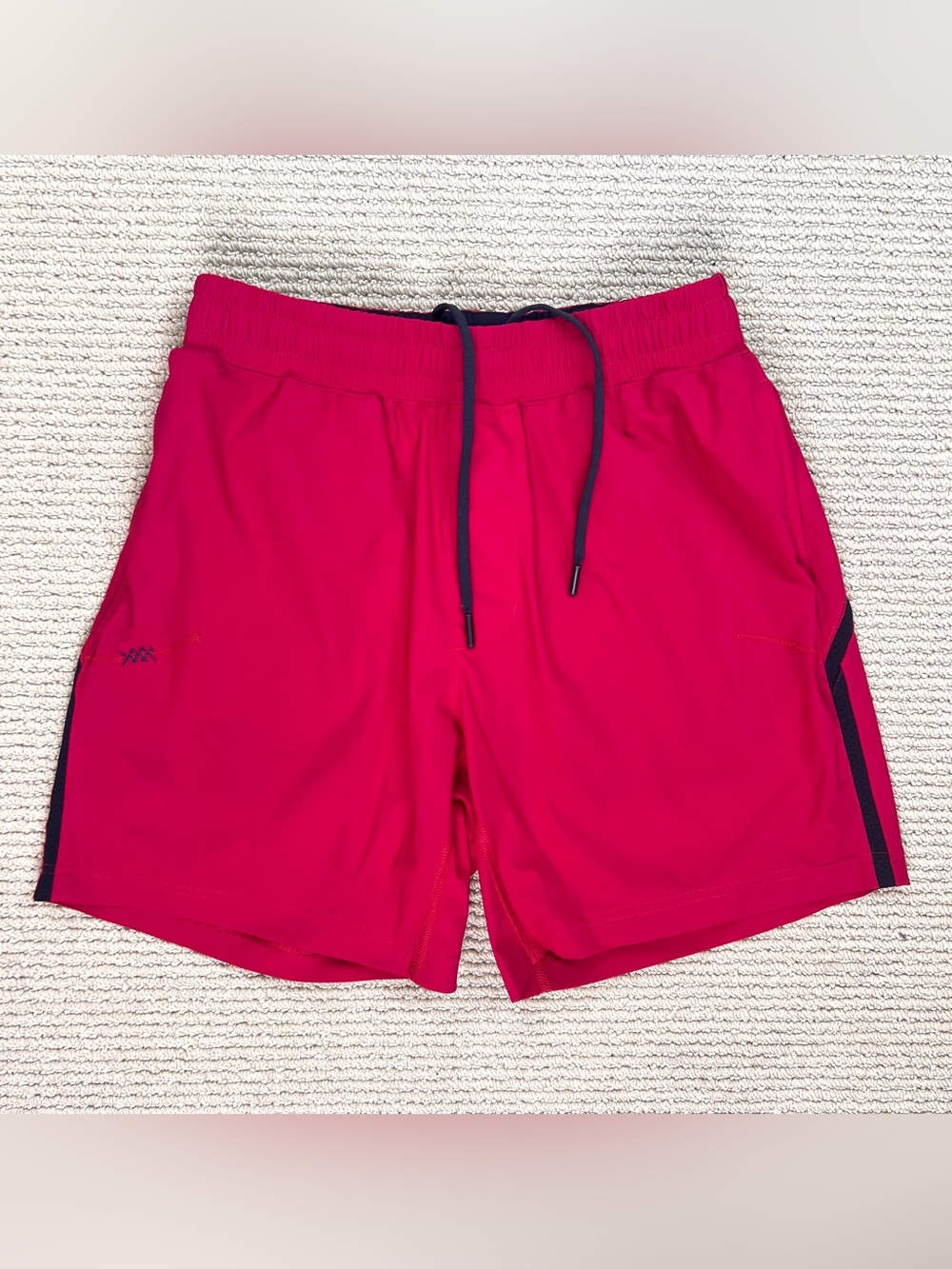 Rhone Versatility Shorts Men’s M Medium Unlined Red Athletic Gym Inseam 7”